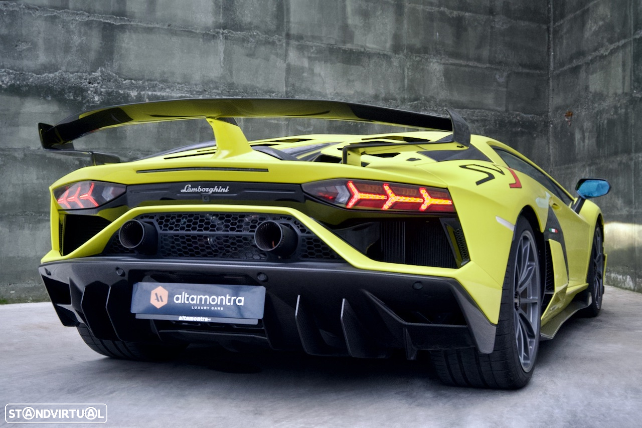 Lamborghini Aventador SVJ - 7