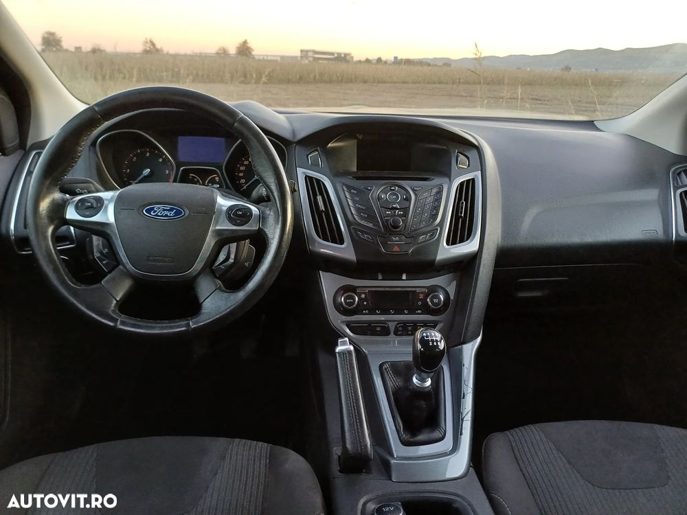 Ford Focus 1.6 TDCI Trend Champions League - 5