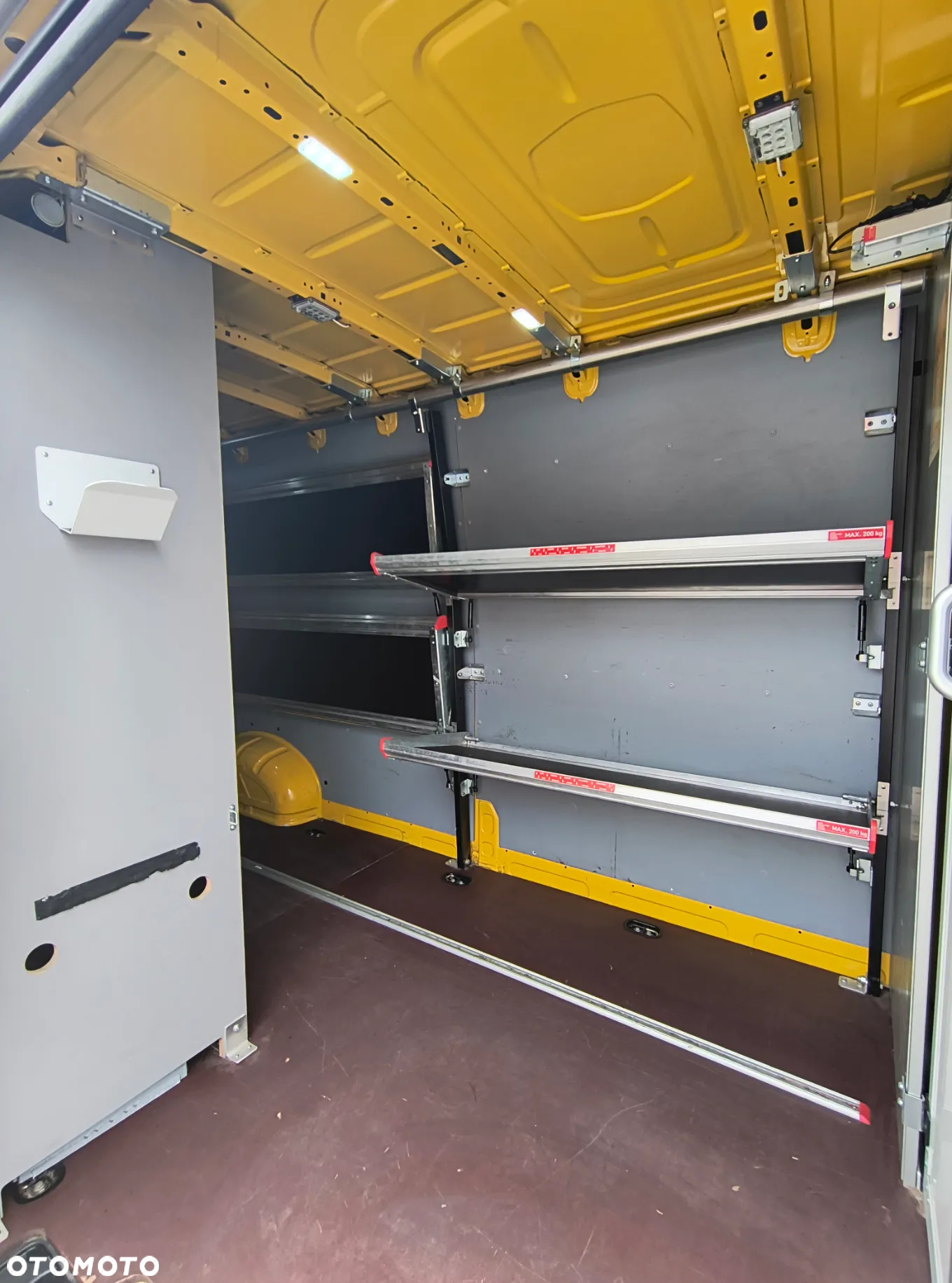 Volkswagen Crafter 35 TDI - 11