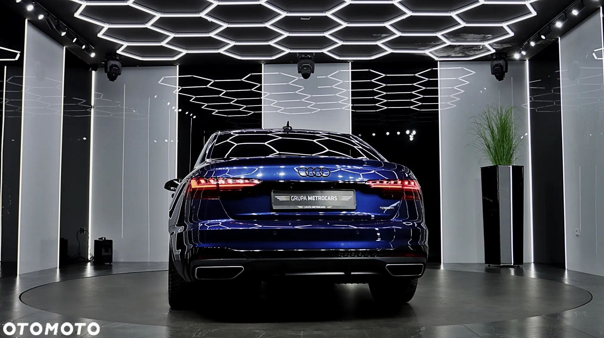 Audi A4 Avant ver-40-tfsi-quattro-s-tronic-s-line - 10