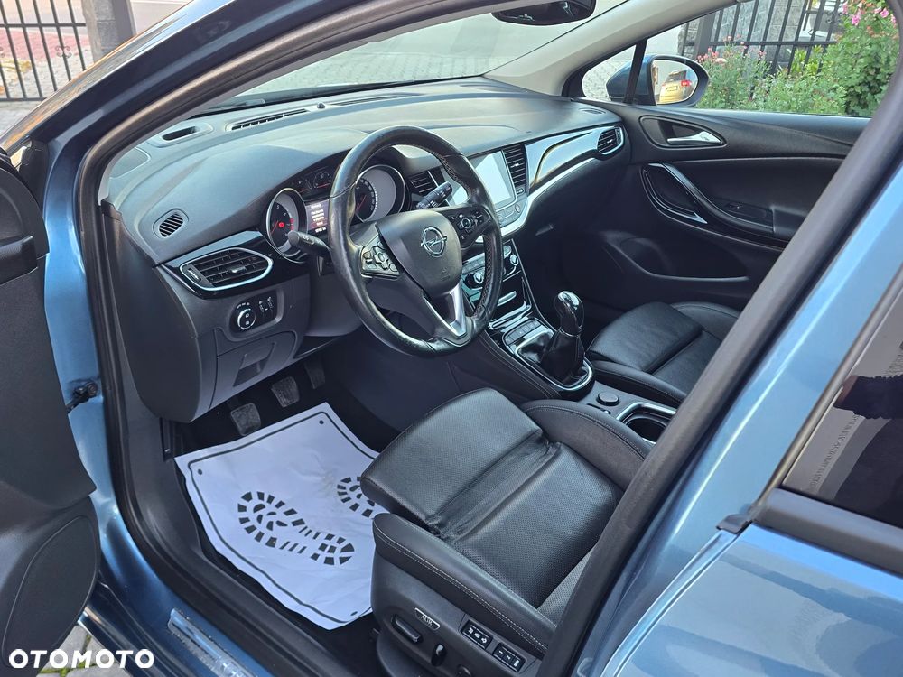 Opel Astra 1.4 T Elite S&S - 28