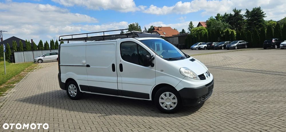 Renault Trafic - 12