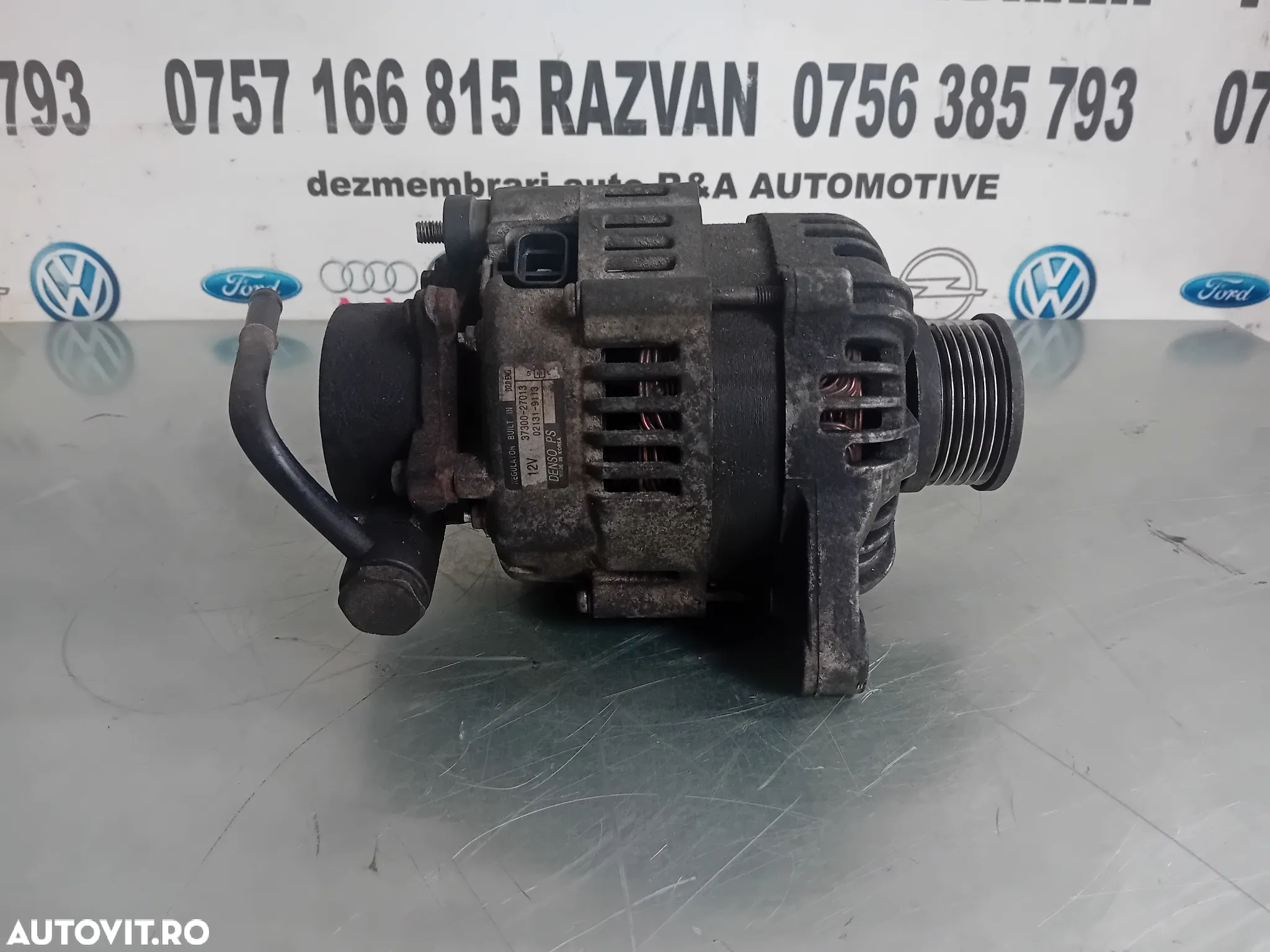 Alternator Cu Pompa Vacuum Hyundai Santa Fe 2 II 2.2 crdi Cod 37300-27013 An 2006-2012 - 4