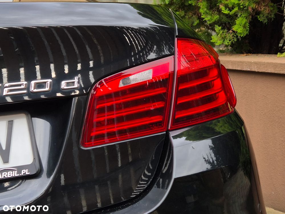 BMW Seria 5 520d Efficient Dynamics Edition - 19