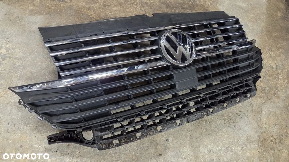 Grill atrapa wzmocnienie Volkswagen T6.1 7LA853653 7LA853651B 7LA807699D 7LA807699 - 2
