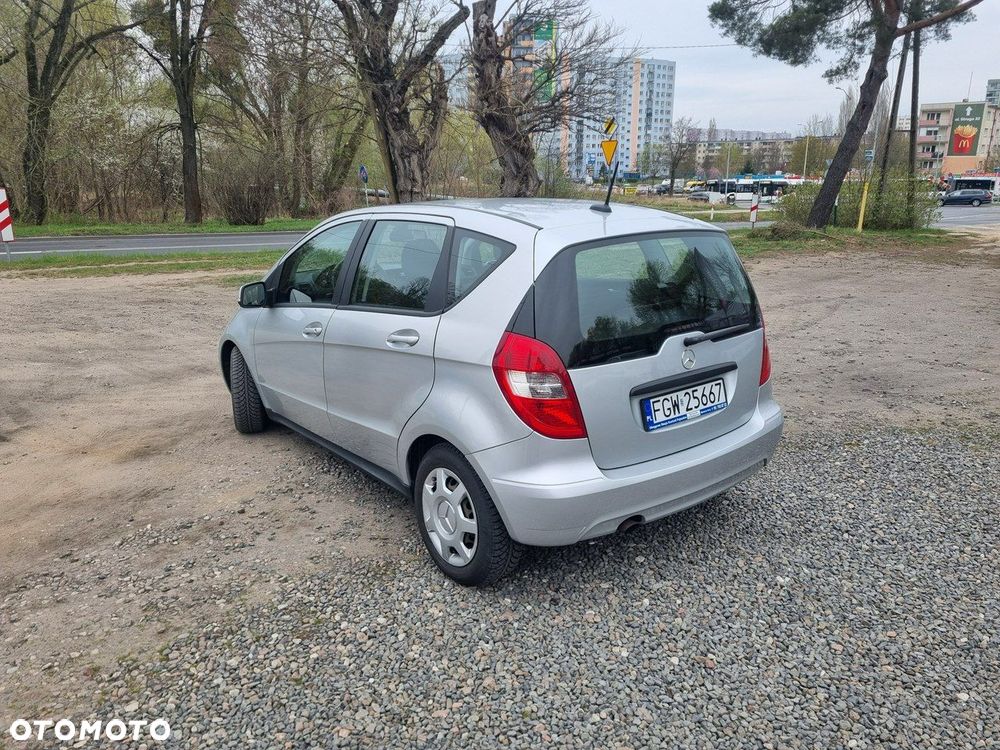 Mercedes-Benz Klasa A 160 Autotronic Avantgarde - 4