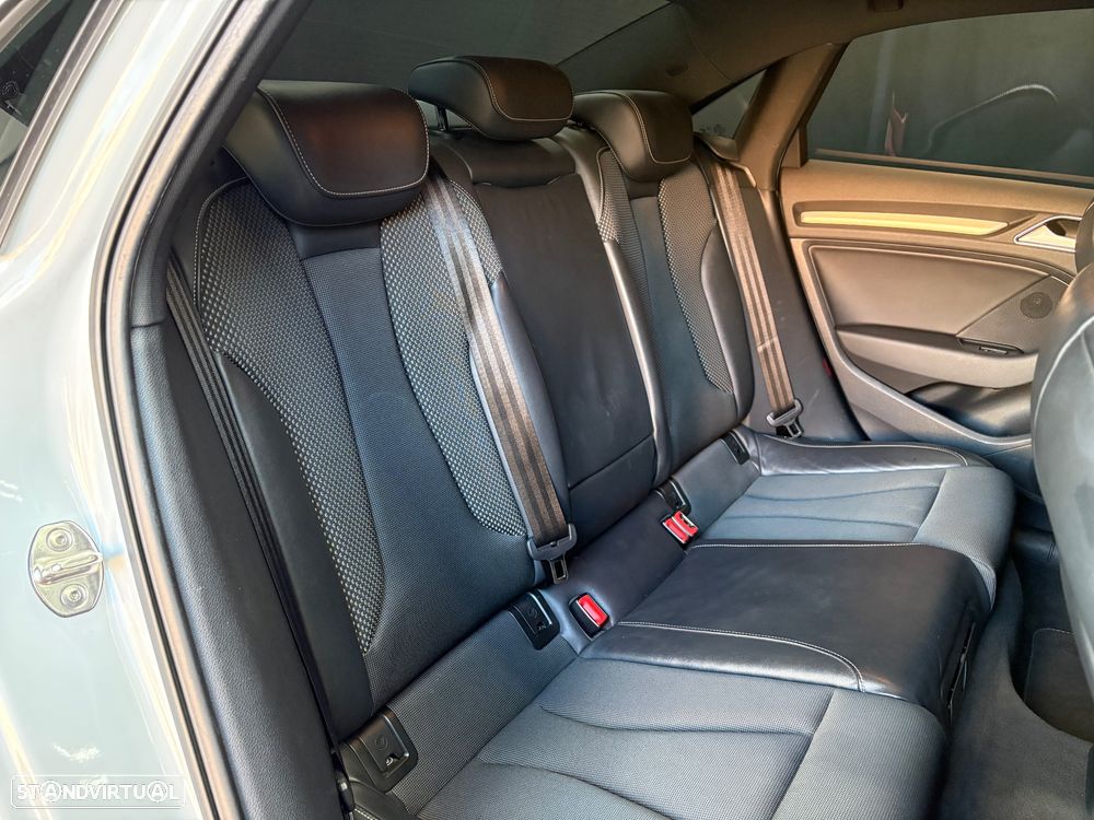 Audi A3 Limousine 2.0 TDI (clean diesel) S line Sport Pack - 14