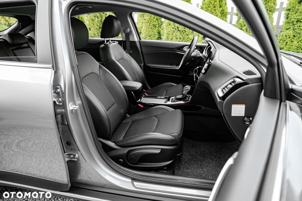Kia XCeed 1.6 CRDi DCT7 VISION - 26