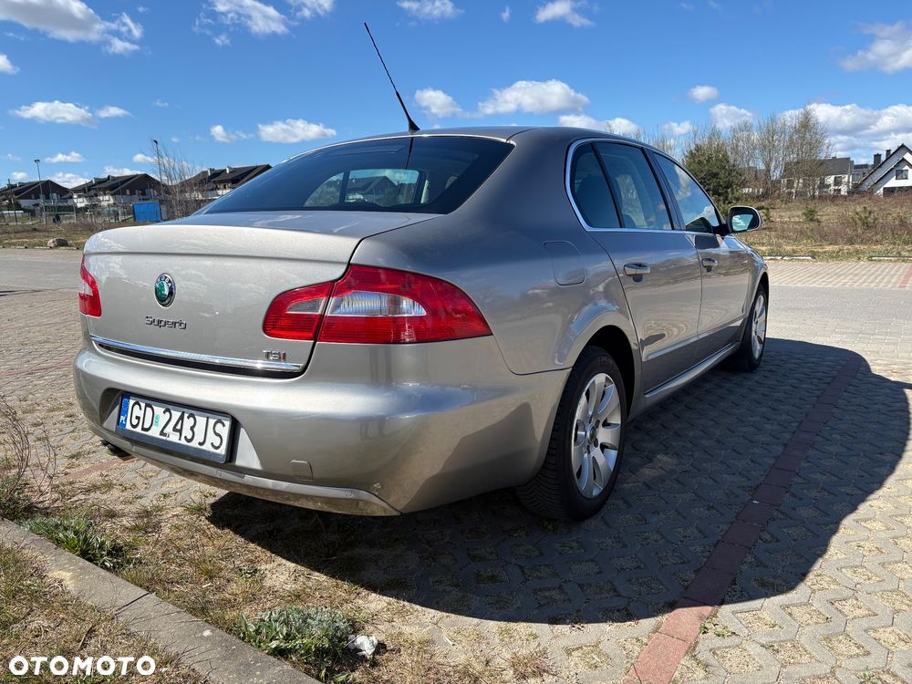 Skoda Superb 1.8 TSI Ambition - 6