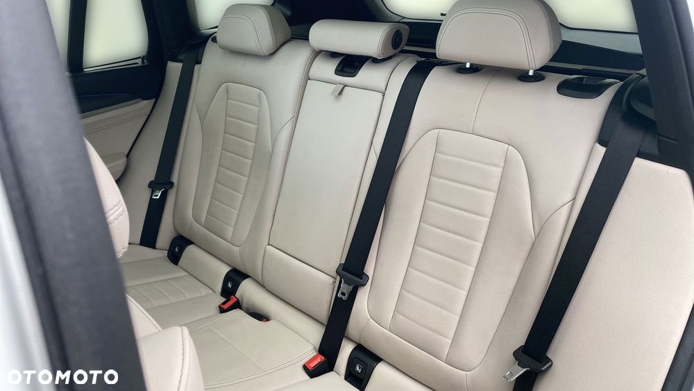BMW X3 xDrive20d mHEV M Sport sport - 13