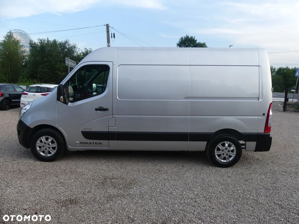 Renault Master - 32