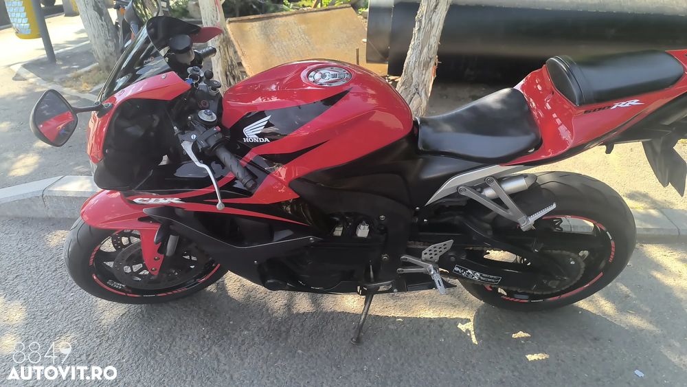 Honda CBR 600RR - 3