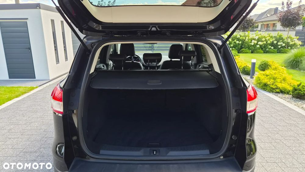 Ford Kuga 2.0 TDCi 4x4 Titanium - 34