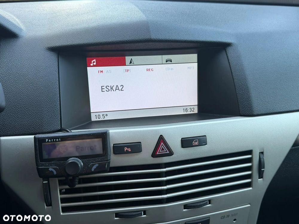 Opel Astra 1.6 NAVI - 17
