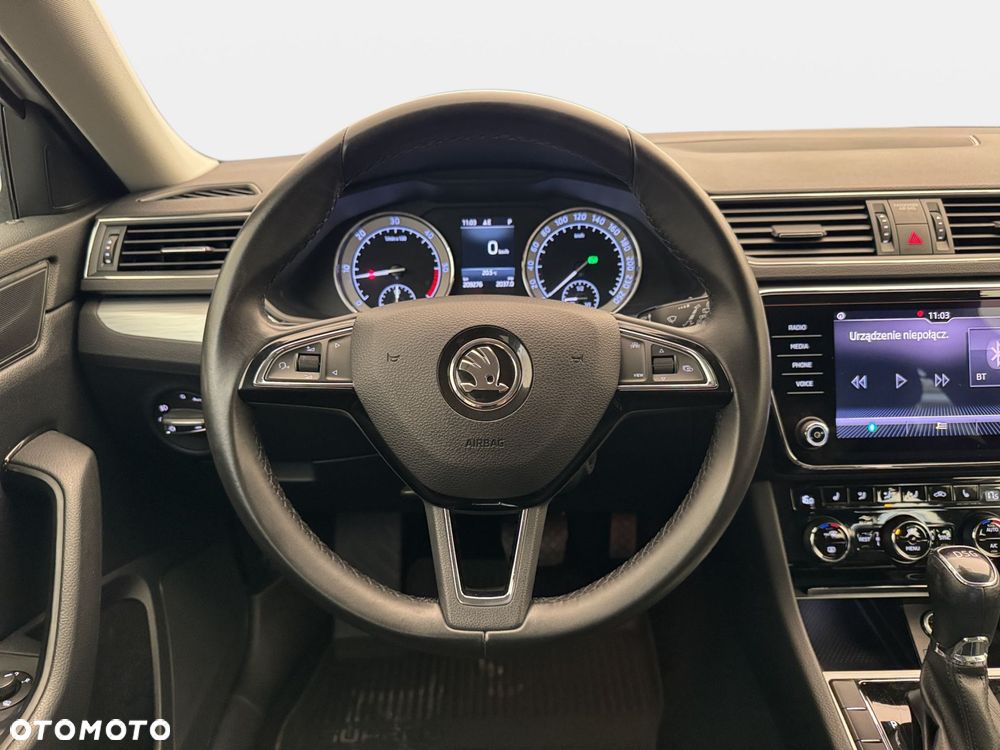Skoda Superb 2.0 TDI SCR Ambition DSG - 18