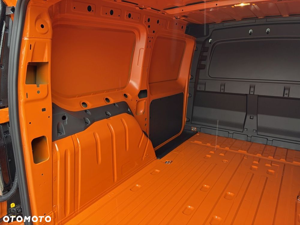 Volkswagen Caddy - 17
