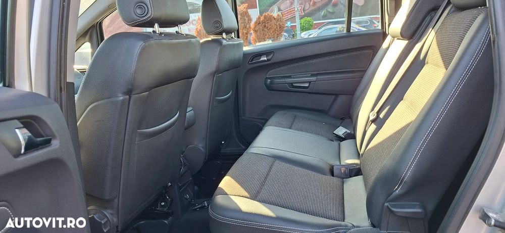 Opel Zafira 1.7 CDTI Cosmo - 30