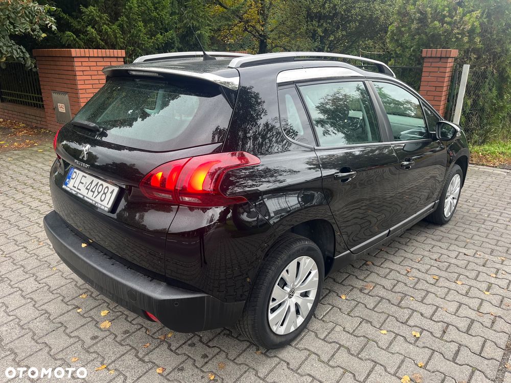 Peugeot 2008 - 11