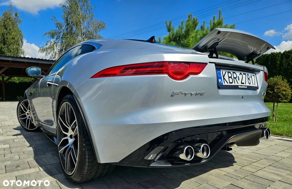 Jaguar F-Type 5.0 V8 S/C AWD R - 11