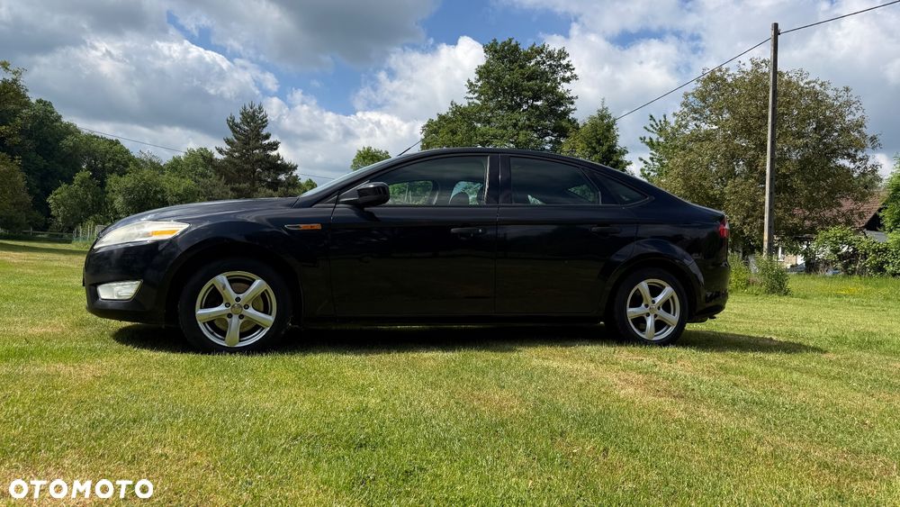 Ford Mondeo - 10