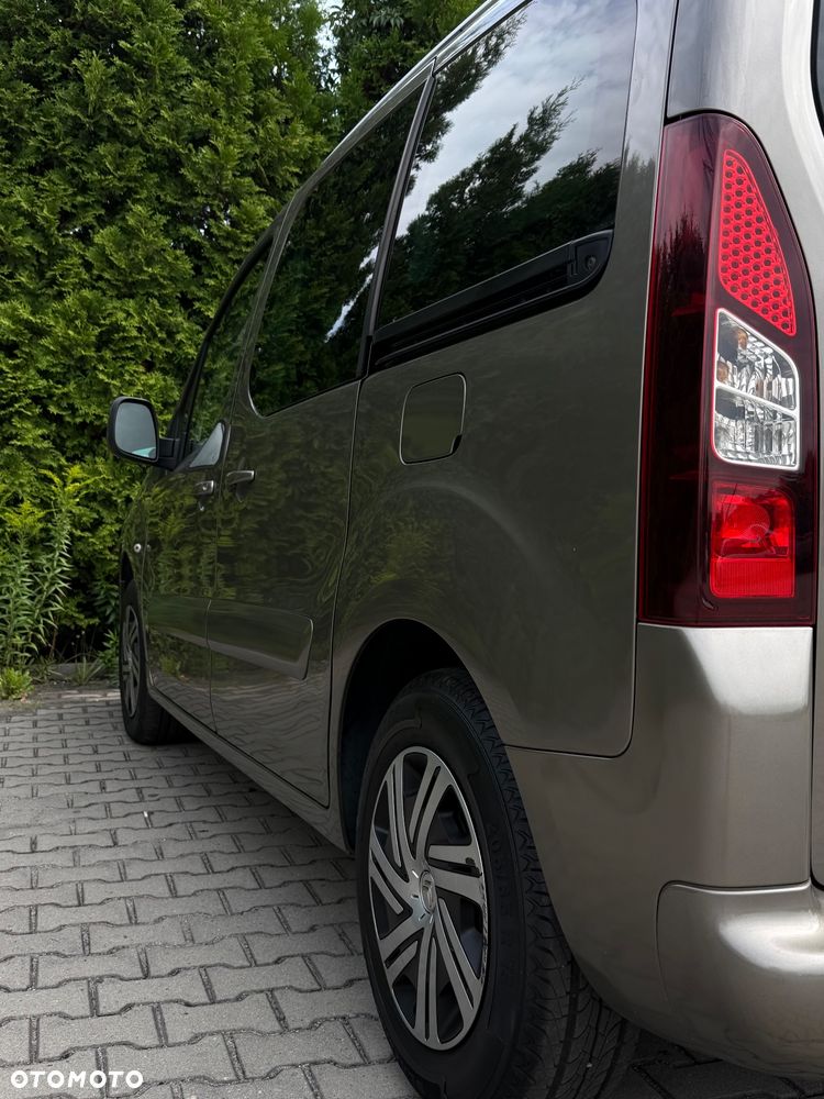 Citroën Berlingo e-HDi 90 FAP EGS6 Multispace Exclusive - 29
