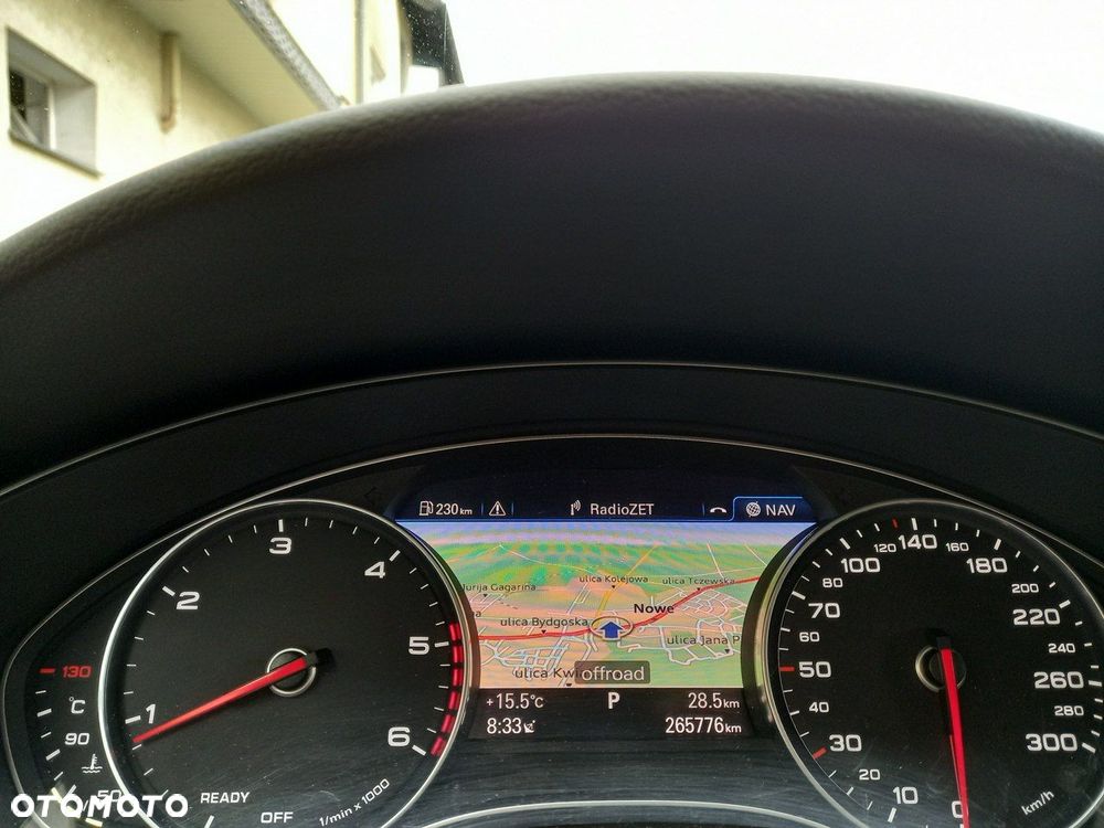 Audi A6 Avant 2.0 TDI Ultra S tronic - 32