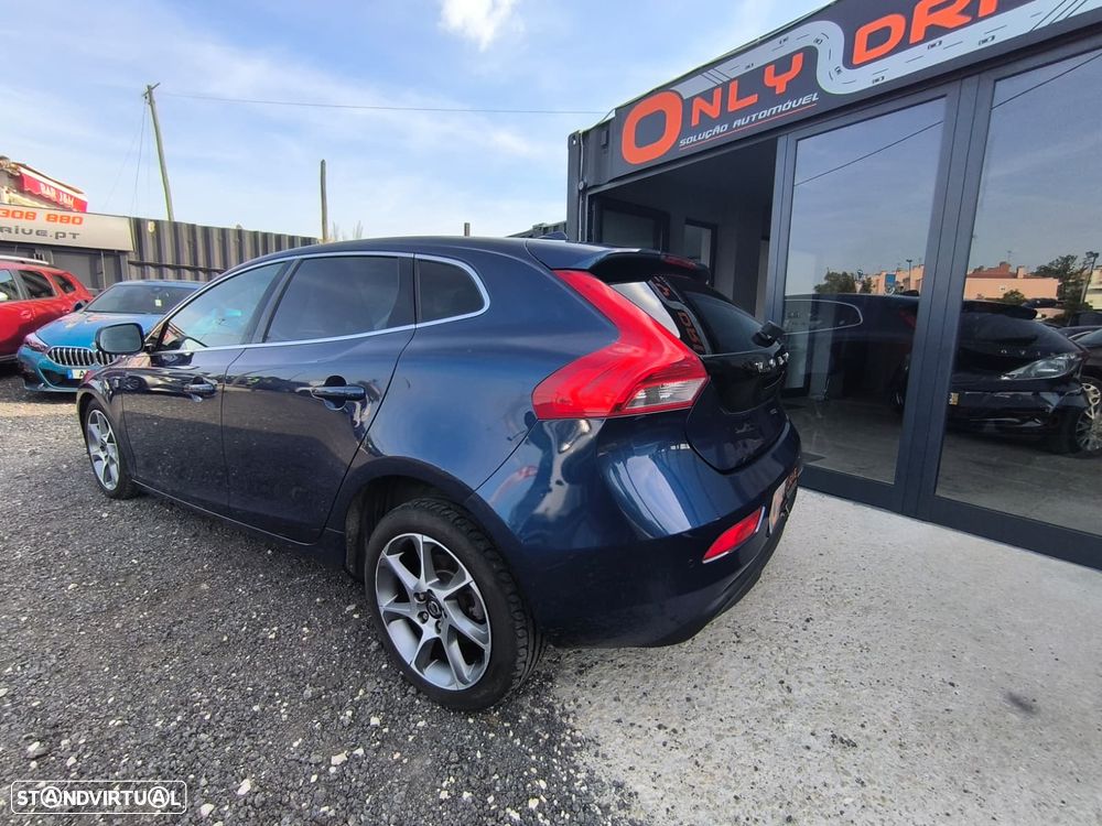 Volvo V40 D2 Ocean Race - 15