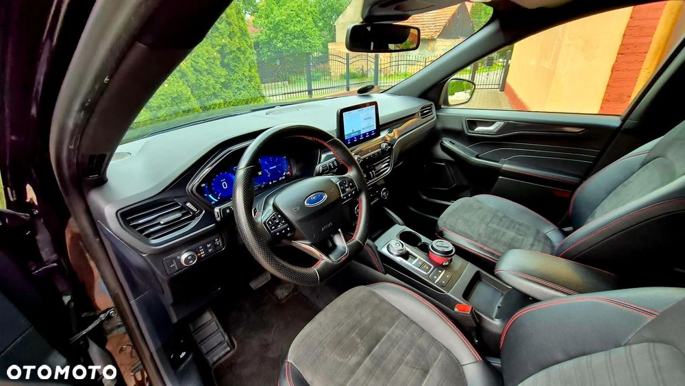 Ford Kuga 1.5 EcoBlue FWD ST-Line X - 21