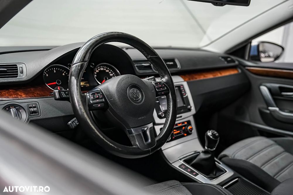 Volkswagen Passat CC 2.0 TDI - 12