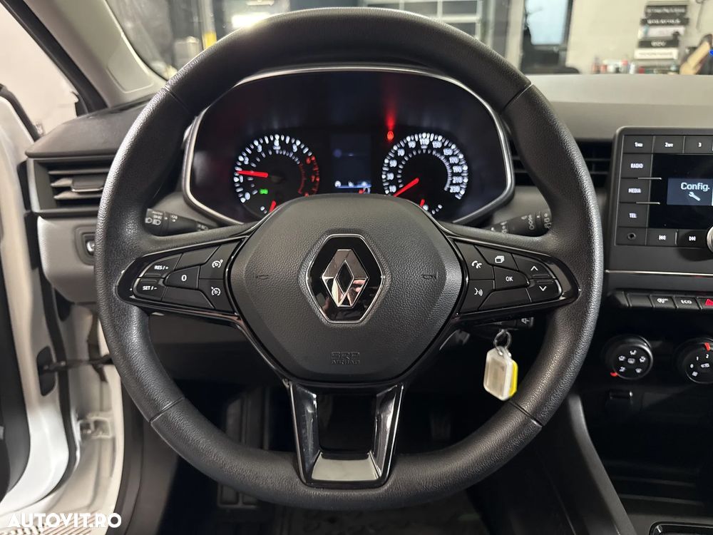 Renault Clio - 16