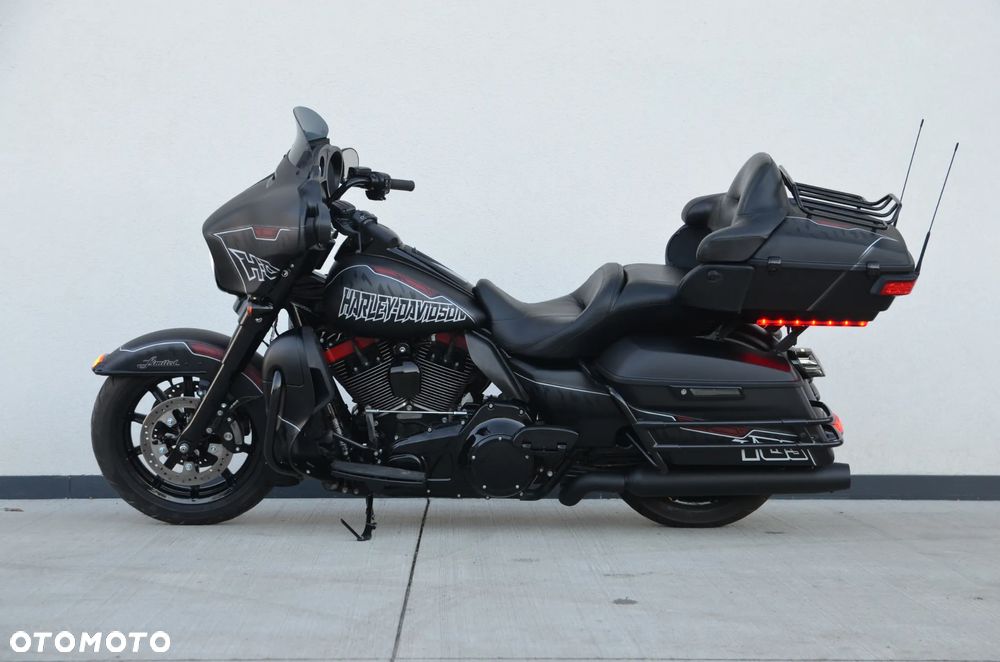 Harley-Davidson Touring Electra Glide - 28