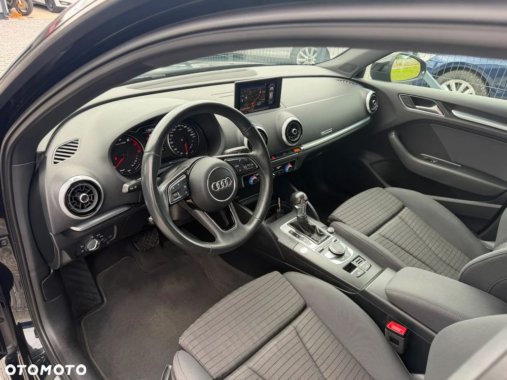 Audi A3 Sportback 30 TFSI S tronic sport - 16