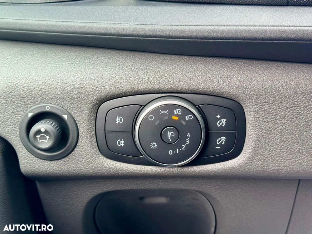Ford TRANSIT - 21