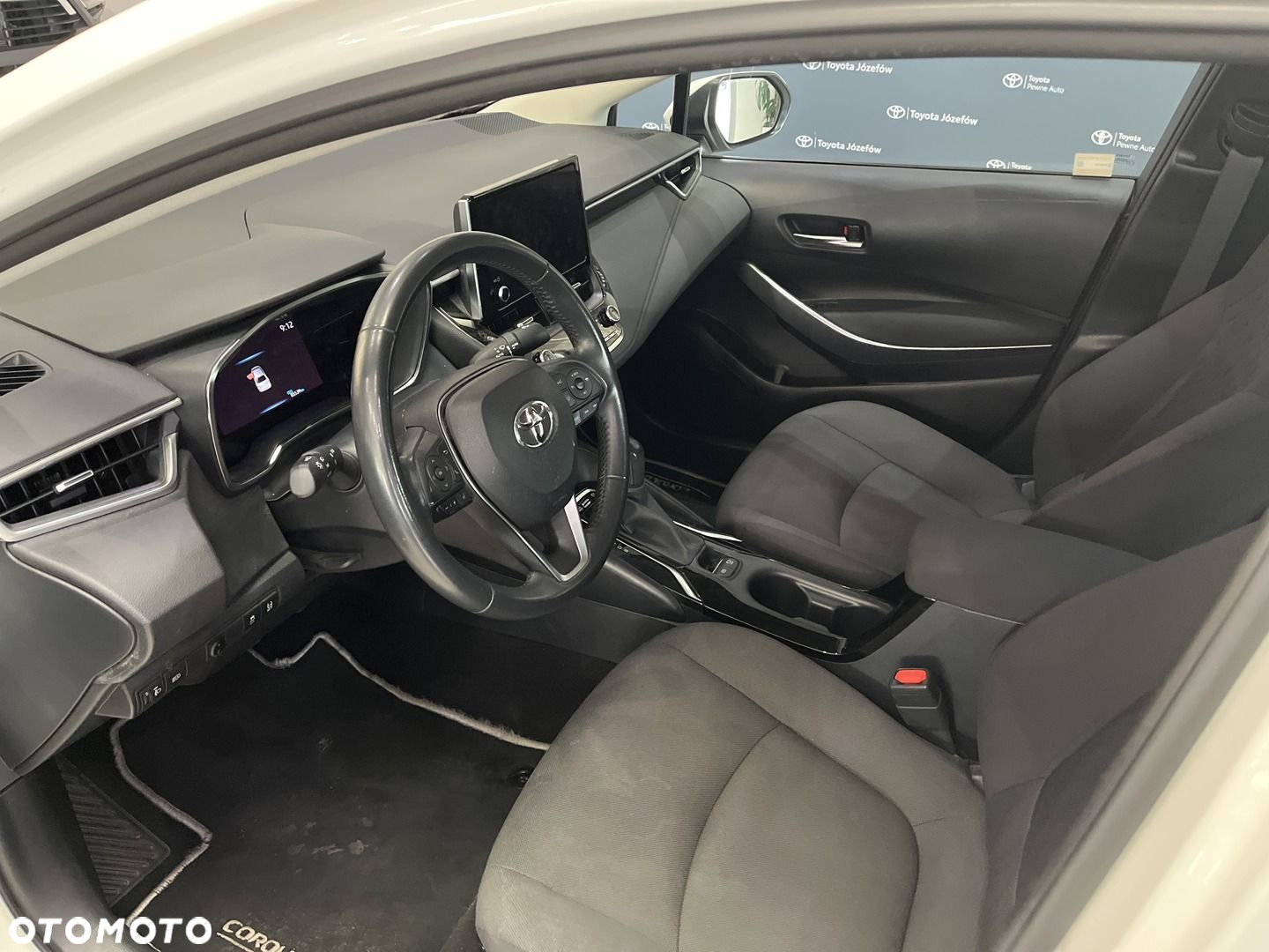 Toyota Corolla - 8