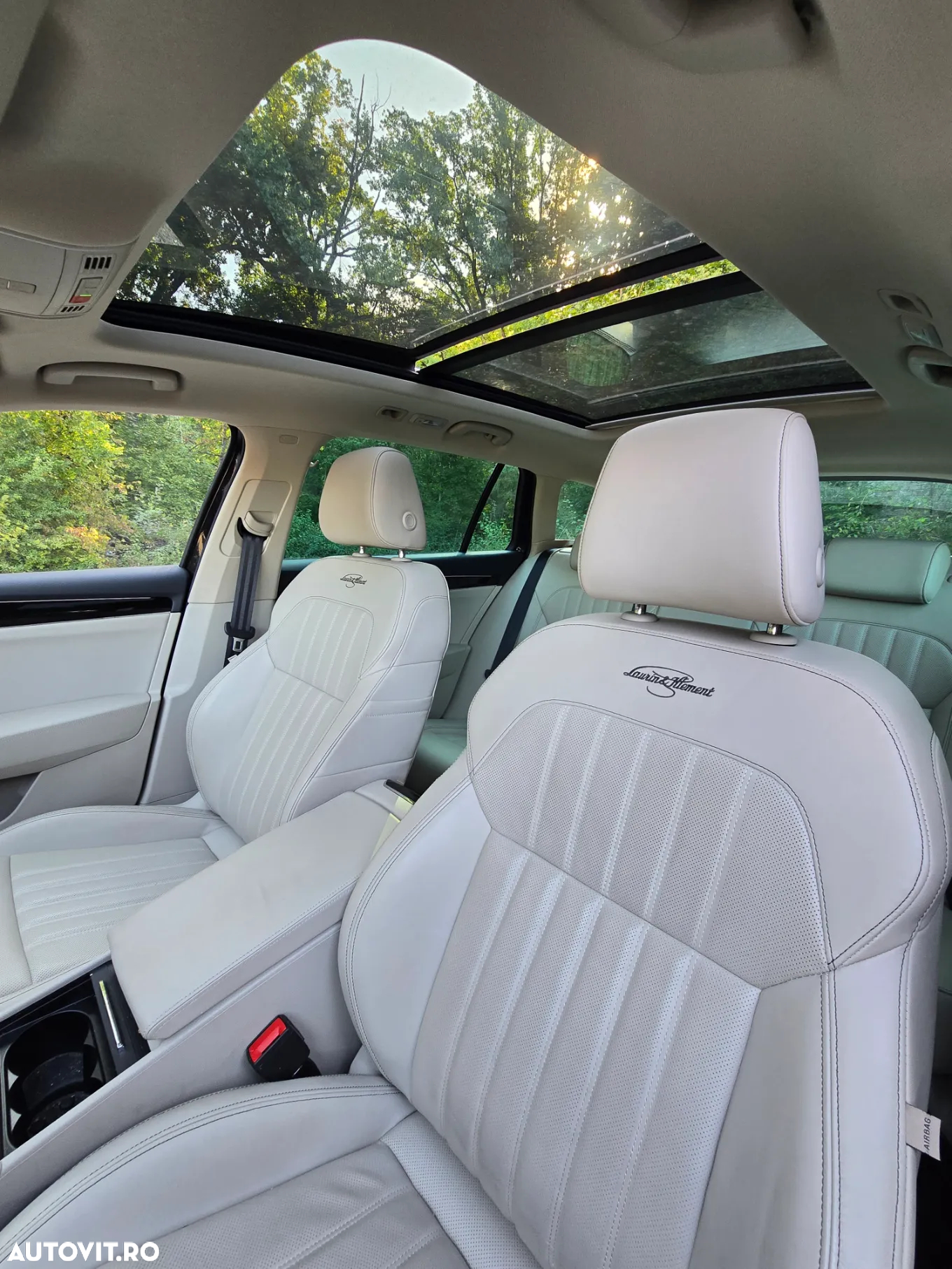 Skoda Superb 1.4 TSI iV DSG L&K - 10