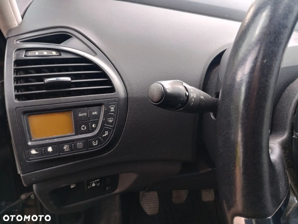 Citroën C4 Picasso 1.8i Impress Pack - 18