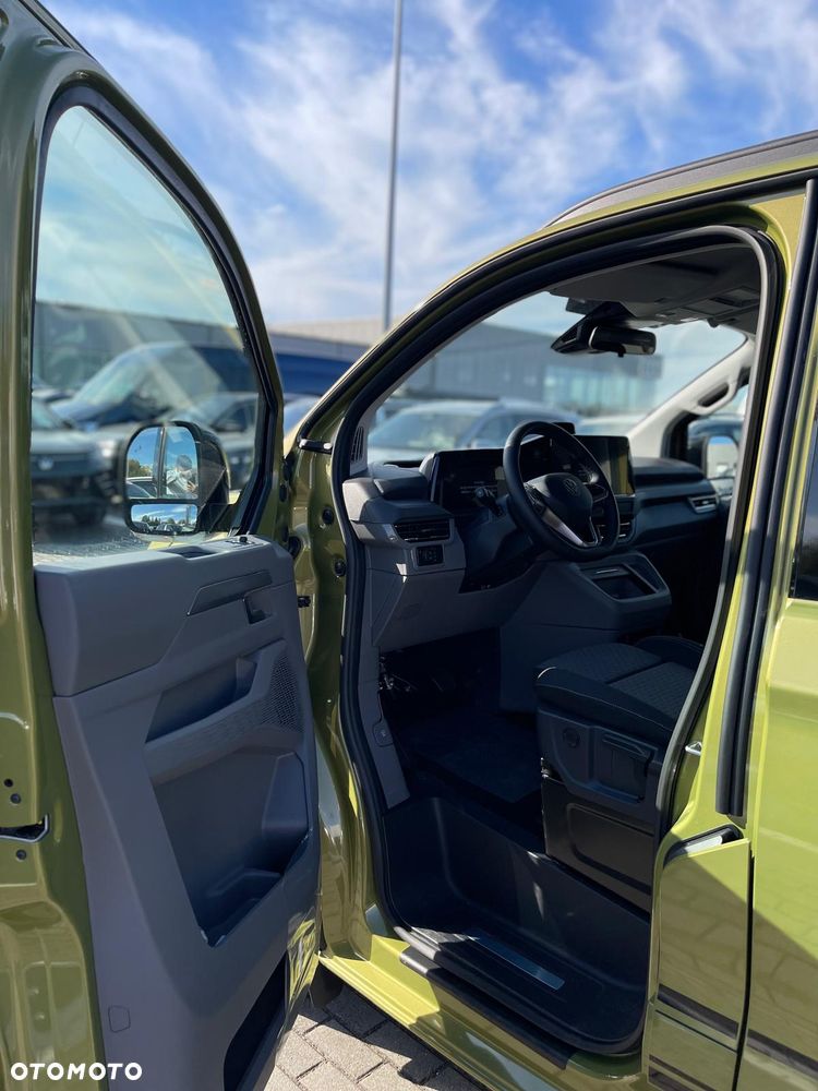 Volkswagen Caravelle 2.5 PHEV L2 Edition CVT - 24