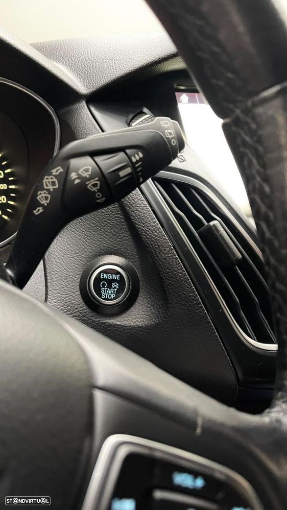 Ford Focus SW 1.5 TDCi Titanium - 18