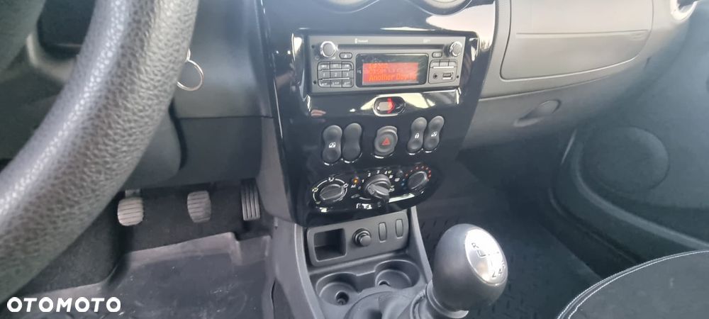 Dacia Duster 1.5 dCi Laureate - 25