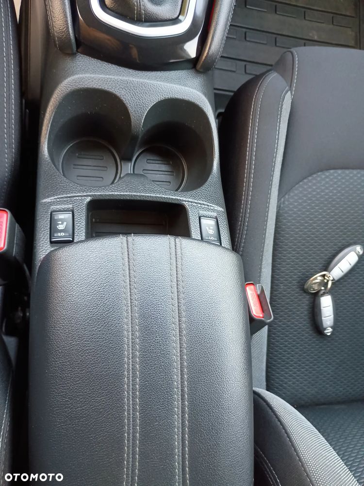 Nissan Qashqai - 27