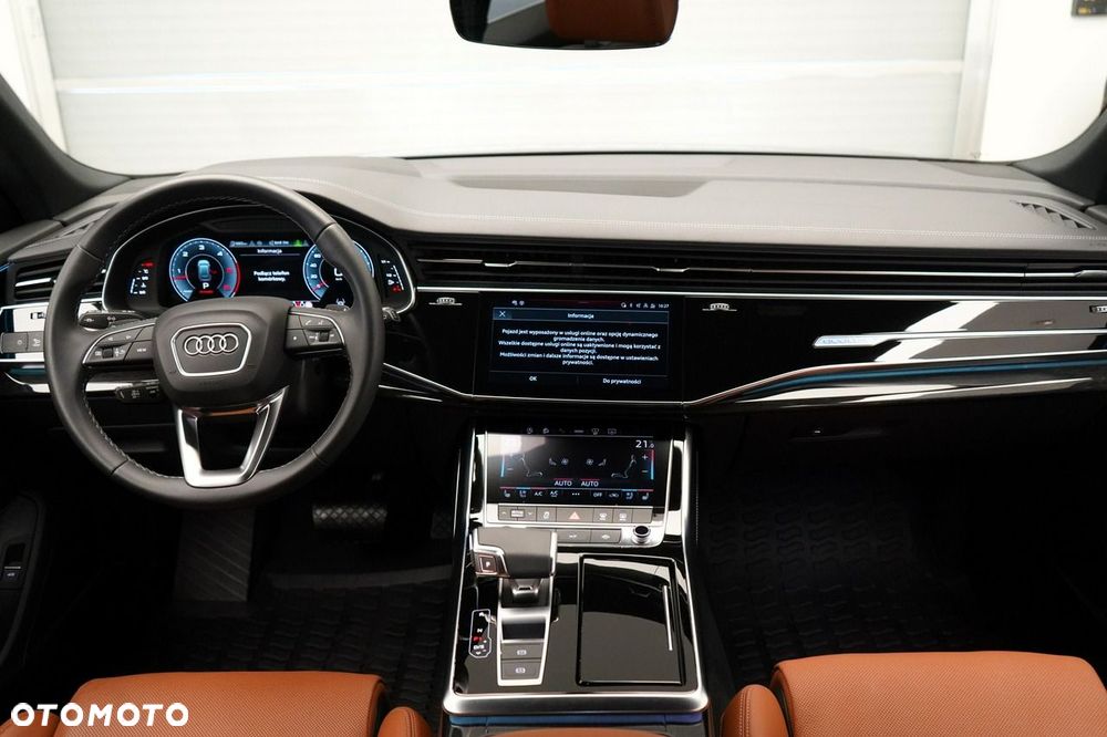 Audi Q8 - 21