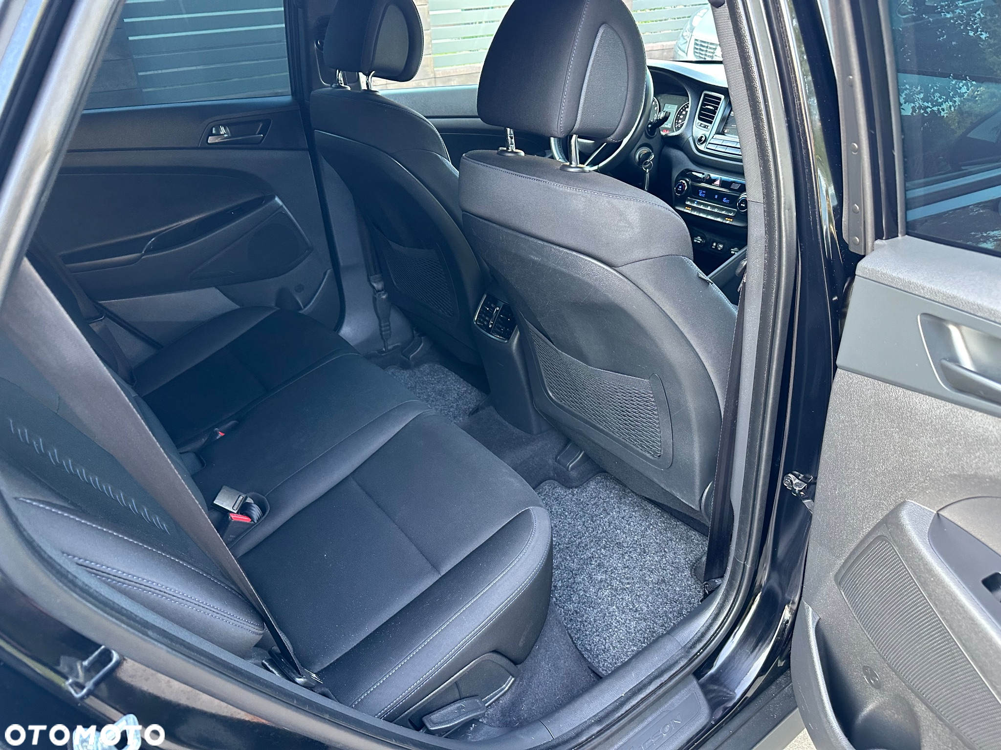 Hyundai Tucson blue 1.6 GDi 2WD Passion - 21