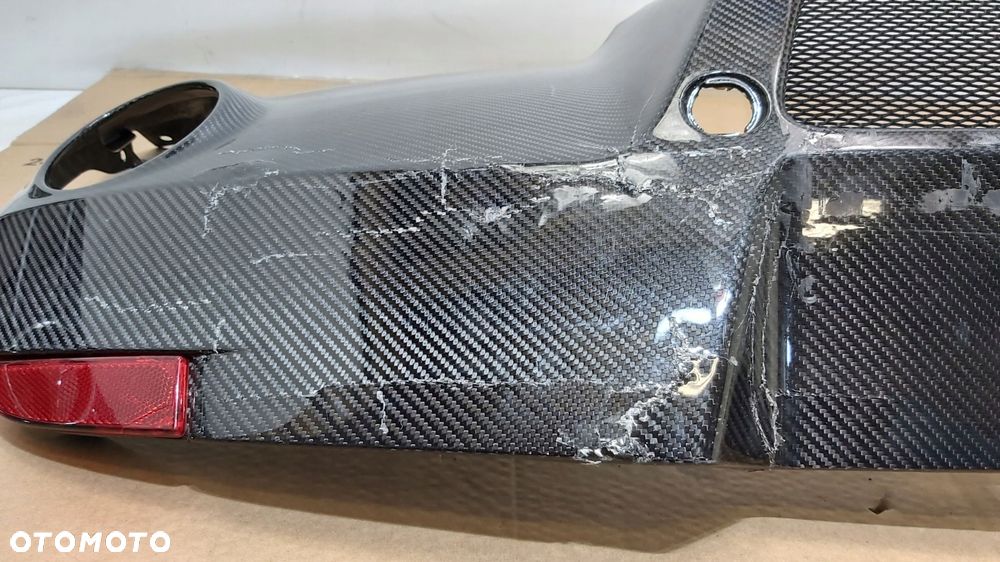 zderzak tył dokładka carbon aston martin vantage v8 v12 lift ad23-17e955-ab - 3