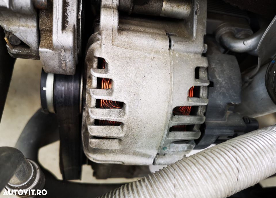 Alternator Volkswagen Passat B7 1.4 TSI - 2