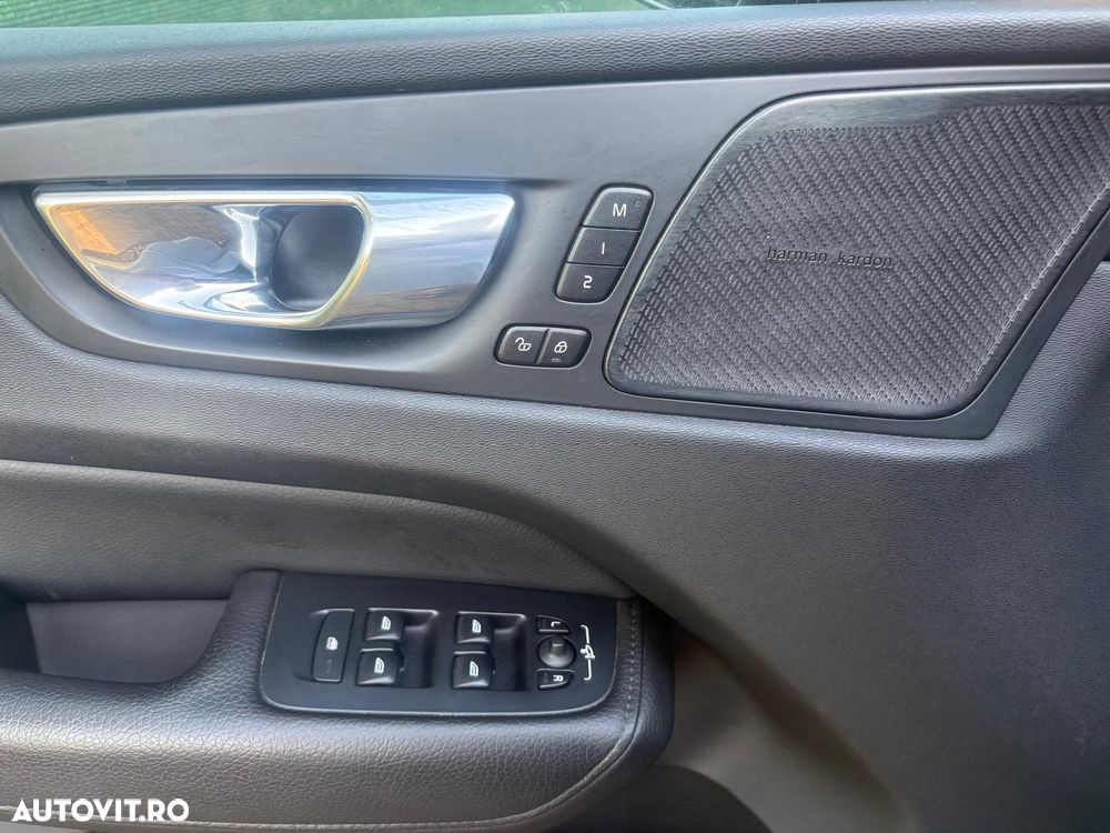 Volvo XC 60 B4 D AWD Geartronic RDesign - 12