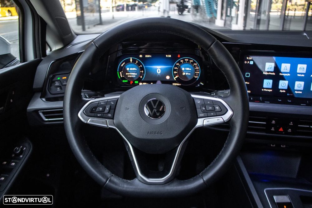 VW Golf 1.4 GTE Plug-In-Hybrid DSG - 12
