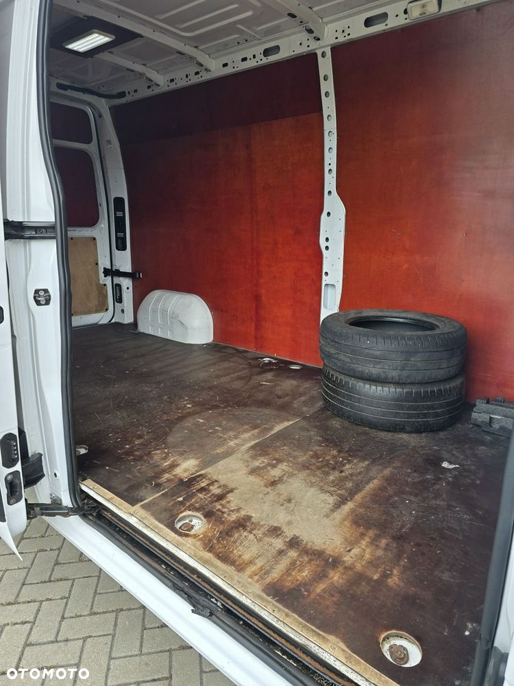 Renault Master - 18