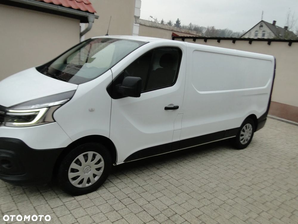 Renault Trafic - 6