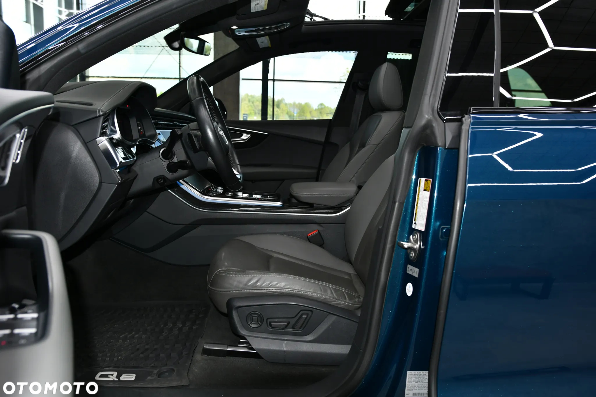 Audi Q8 55 TFSI quattro tiptronic competition plus - 13