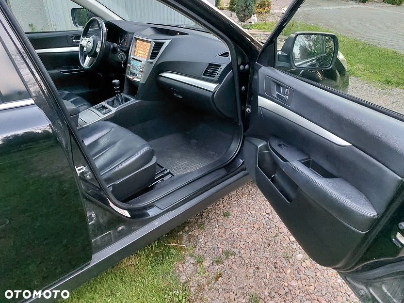 Subaru Legacy 2.0 D Sport Navi - 9